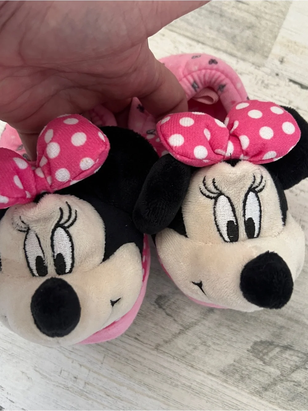 Disney Minnie Mouse Plush Slippers Toddler Girls Size 7/8 Pink Polka Dot Bows